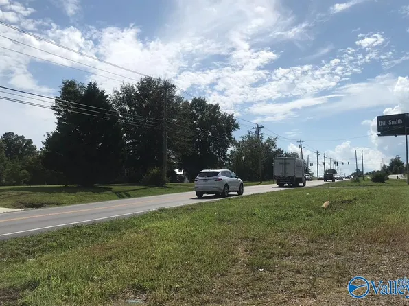 1311 3rd St SE, Cullman, AL 35055