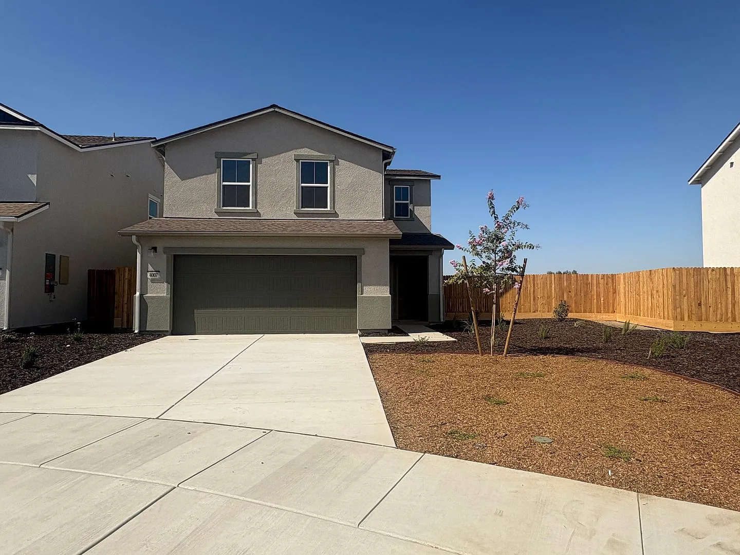 Newly Built Dr Horton Home Coming Soon!! — Photo 2
