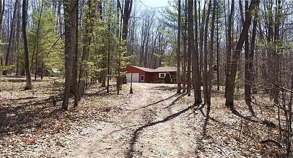 3rd image of 3611 Clarence Dr