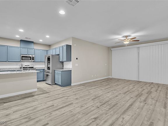 5th image of 341 Hibiscus Bay Ct