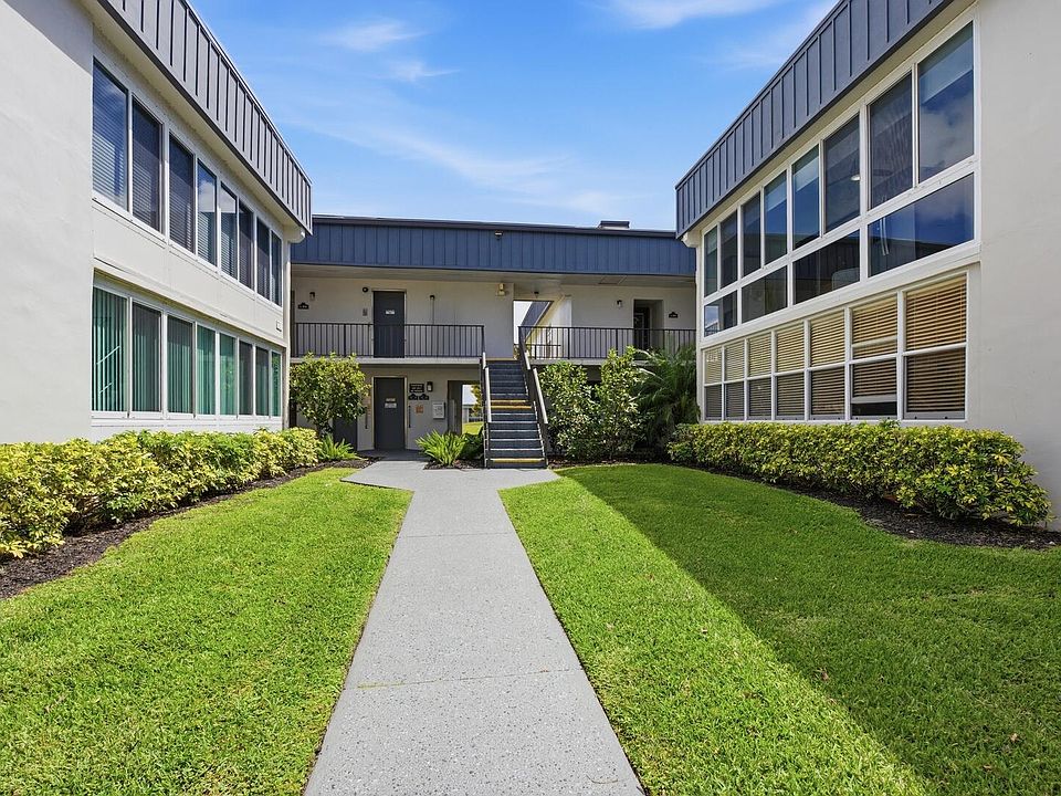 1st image of 563 Piedmont L