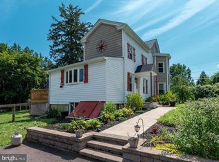 494 Baptist Church Rd, Spring City, PA 19475