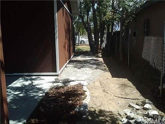 5th image of 7738 Lankershim Ave