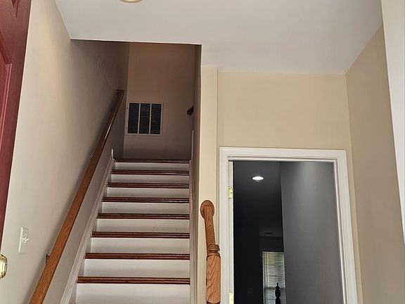 2nd image of 42470 Magellan Sq