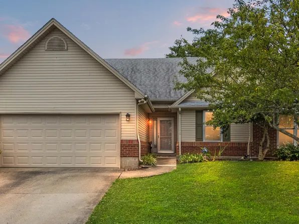 217 Holly Ln, Paris, KY 40361