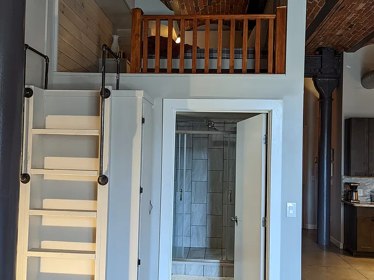 251 Heath St #411 — Photo 22