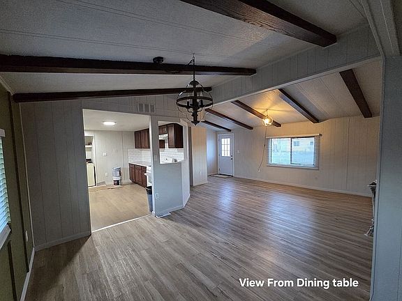 4th image of 6041 N Wildhorse Dr