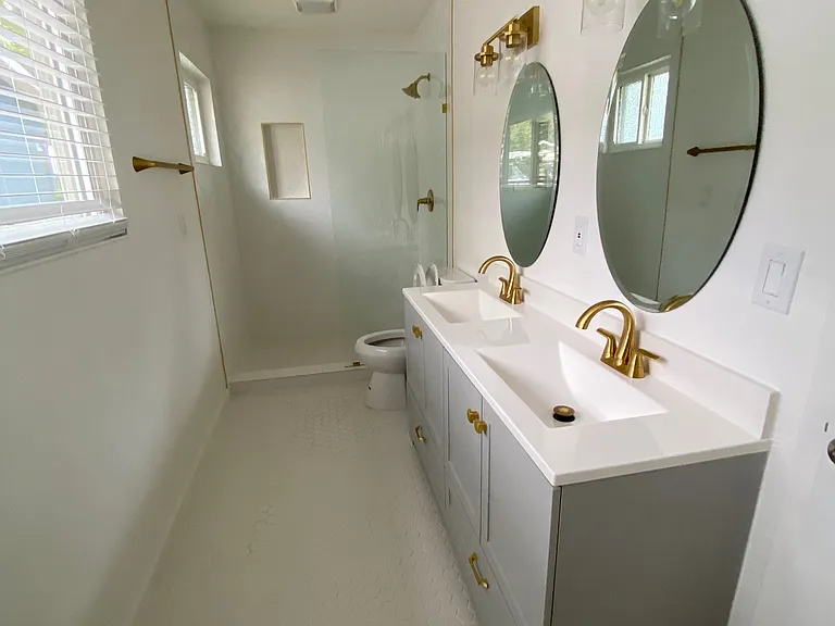 3876 Maui Dr — Photo 4