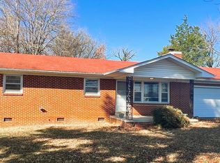 910 Rye St, Manchester, TN 37355