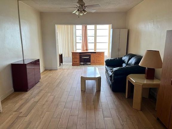 4th image of 2851 E Golf Boulevard #105
