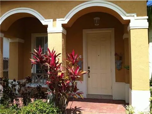 2110 NE 40th Rd, Homestead, FL 33033