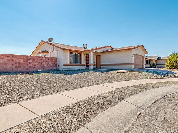 3rd image of 1921 W Arroyo Vista Ct