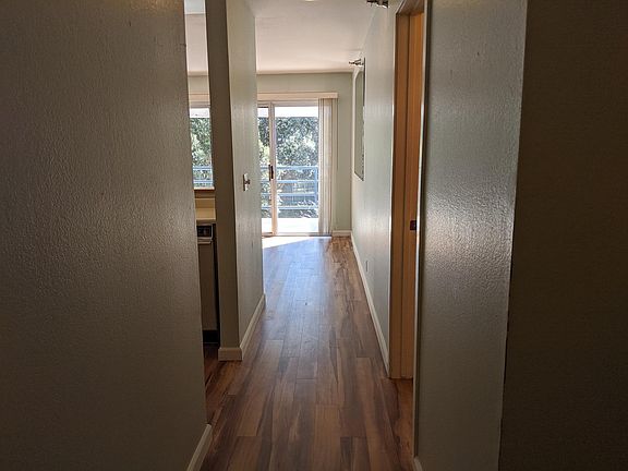 5th image of 1205 Melville Sq APT 201