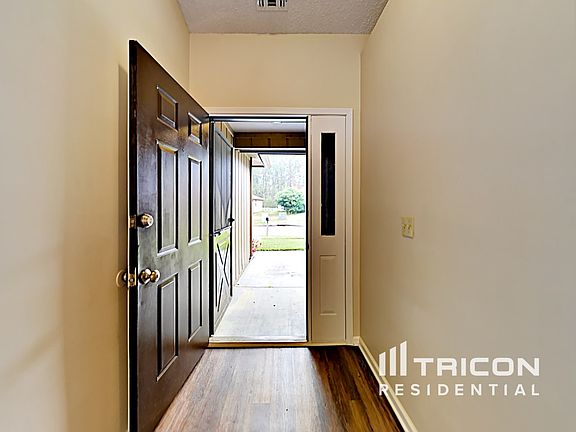 3rd image of 7140 Eagles Perch Dr