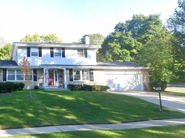 1209 Chapel Hill Road, Madison, WI 53711