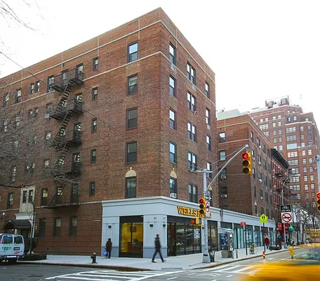 Rented by Stonehenge NYC LLC | media 9