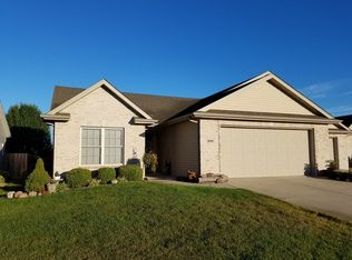 2707 Covered Wagon Trl, Springfield, IL 62711