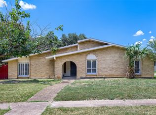 6639 Roundrock Rd, Dallas, TX 75248