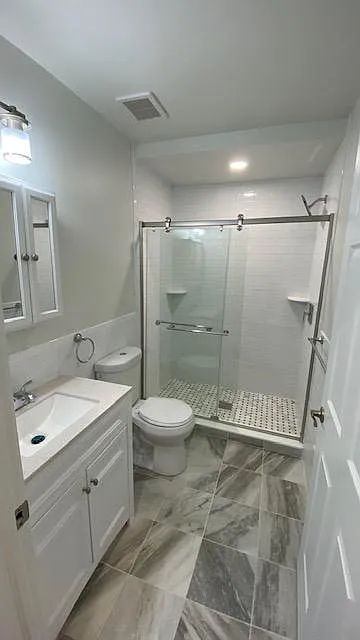 New modern bathroom