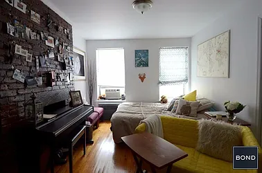 Rented by Bond New York