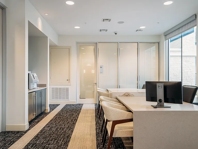 Lakeshore Pearl — Photo 36