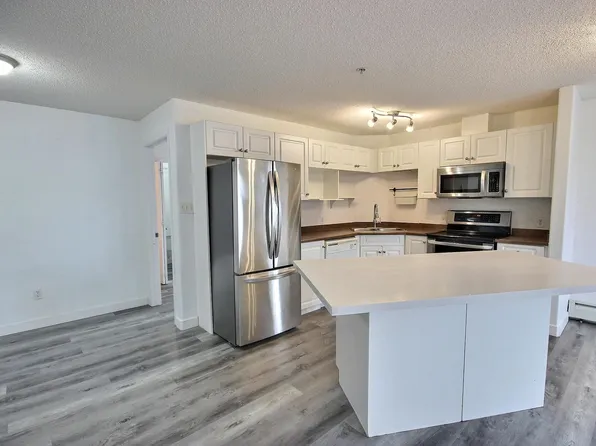 (undisclosed Address), Edmonton, AB T6X 0C4