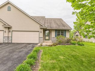 30931 Lyman Ct, Lindstrom, MN 55045