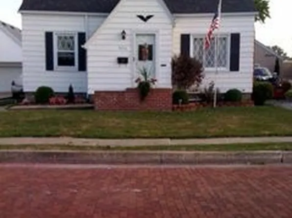 306 E 7th St, Pt Clinton, OH 43452