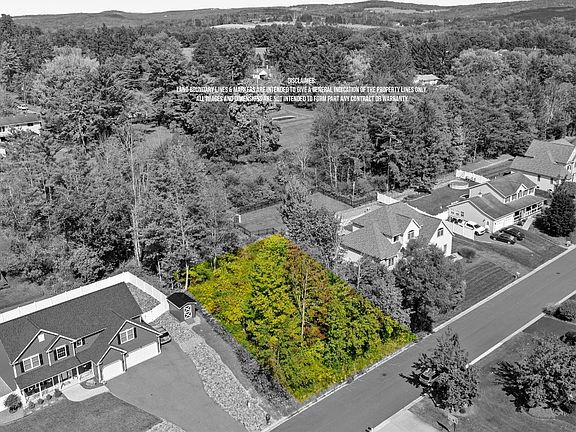 3rd image of 425 Country Knoll Dr
