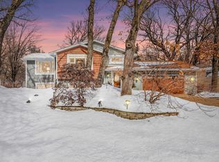 957 118th Ln NW, Coon Rapids, MN 55448