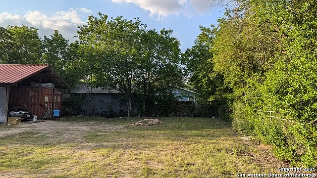 213 Earl St #B — Photo 31