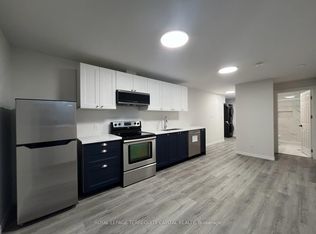 1416 Maple Rd #1, Innisfil, ON L0L 1W0