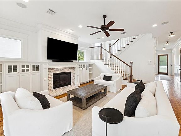 5th image of 1003 Waltway Dr