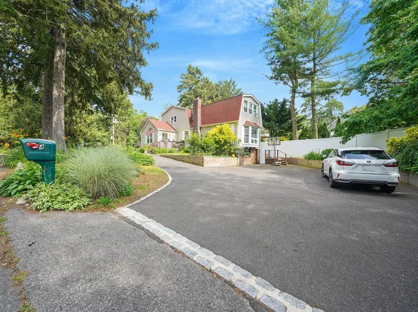 4 Kellum Street, South Huntington, NY 11746