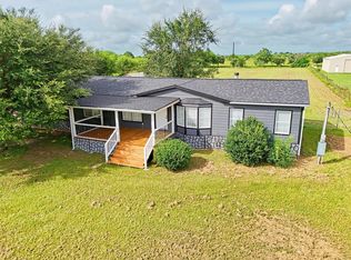 1955 Lauren Ln, Sealy, TX 77474