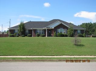 162 Waterbury Dr, Harvest, AL 35749