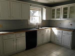 4th image of 4 Beverly Pl