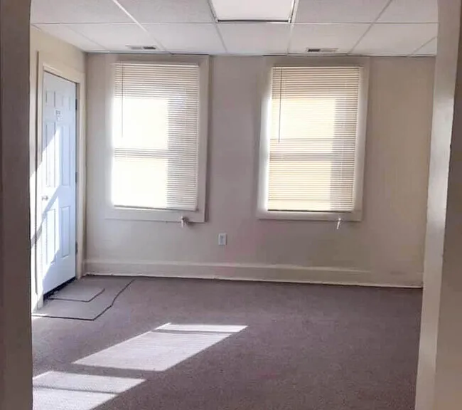 4302 S Honore St — Photo 10
