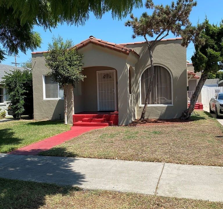 1st image of 754 Raymond Ave