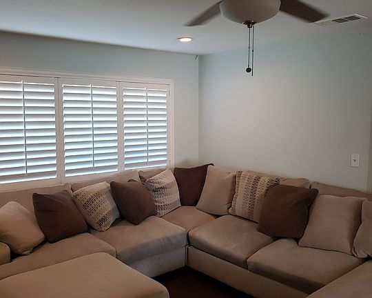 5th image of 949 Elderberry Ave