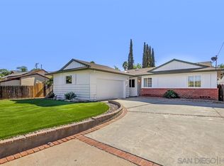1157 Elmwood Dr, Escondido, CA 92025