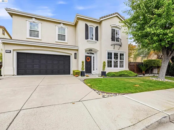 5668 Maymont Ln, Dublin, CA 94568