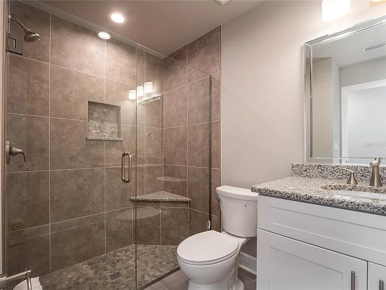 696 Marion Oaks Trl — Photo 17
