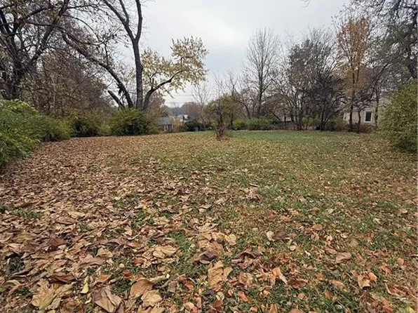 2811 S 37th St, Kansas City, KS 66106