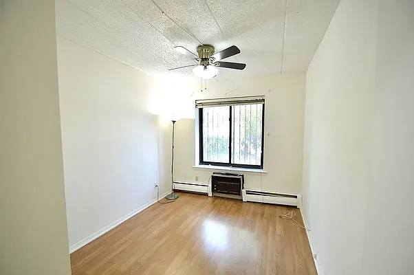 Rented by E Realty International Corp | media 8