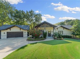 1206 E Timber Top Dr, Rogers, AR 72756