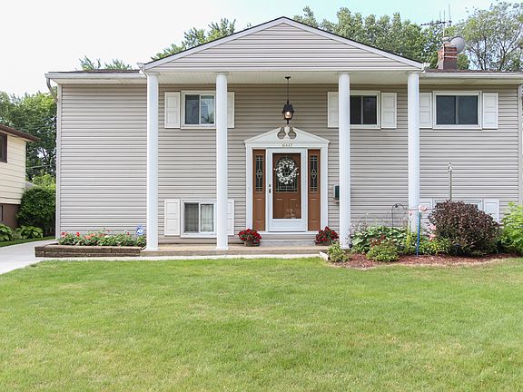 2nd image of 16447 Southway Dr