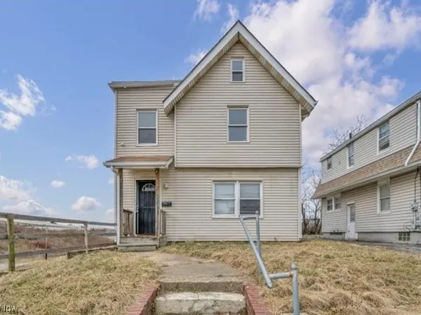 620 Hedden Ave, Akron, OH 44311