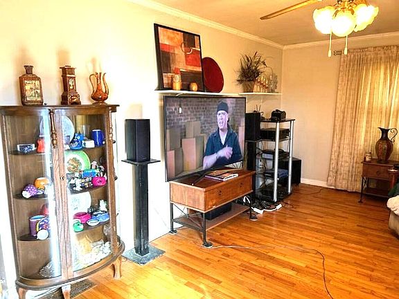 5th image of 504 Flamingo Ave