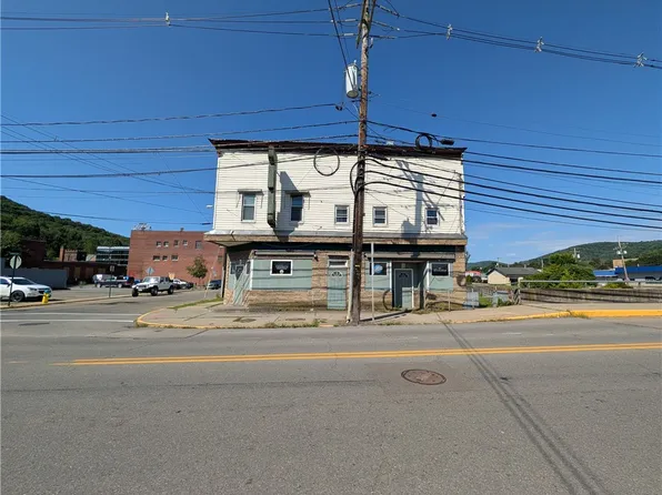 19 Mechanic St, Bradford, PA 16701